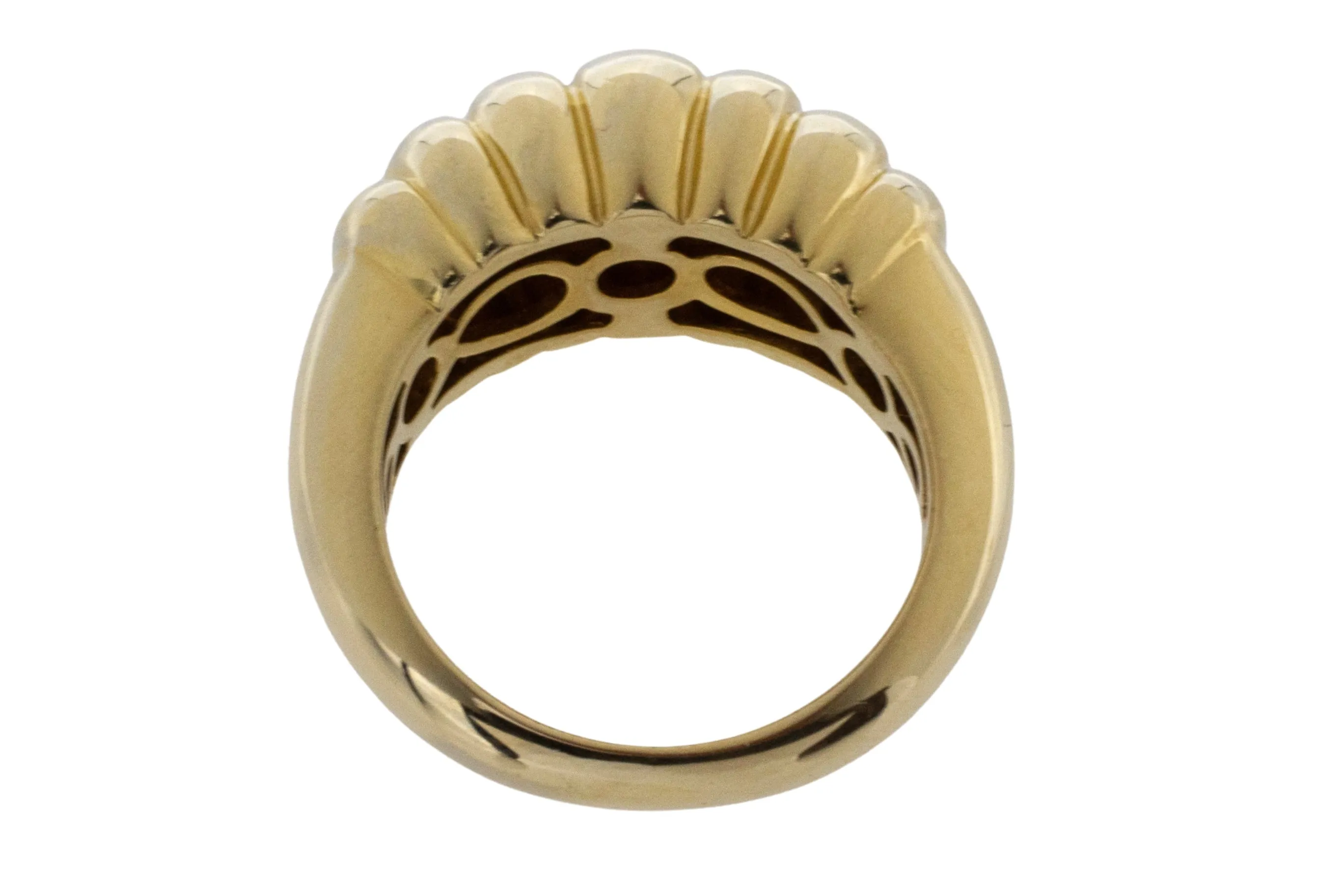 18 carat gold cocktail ring