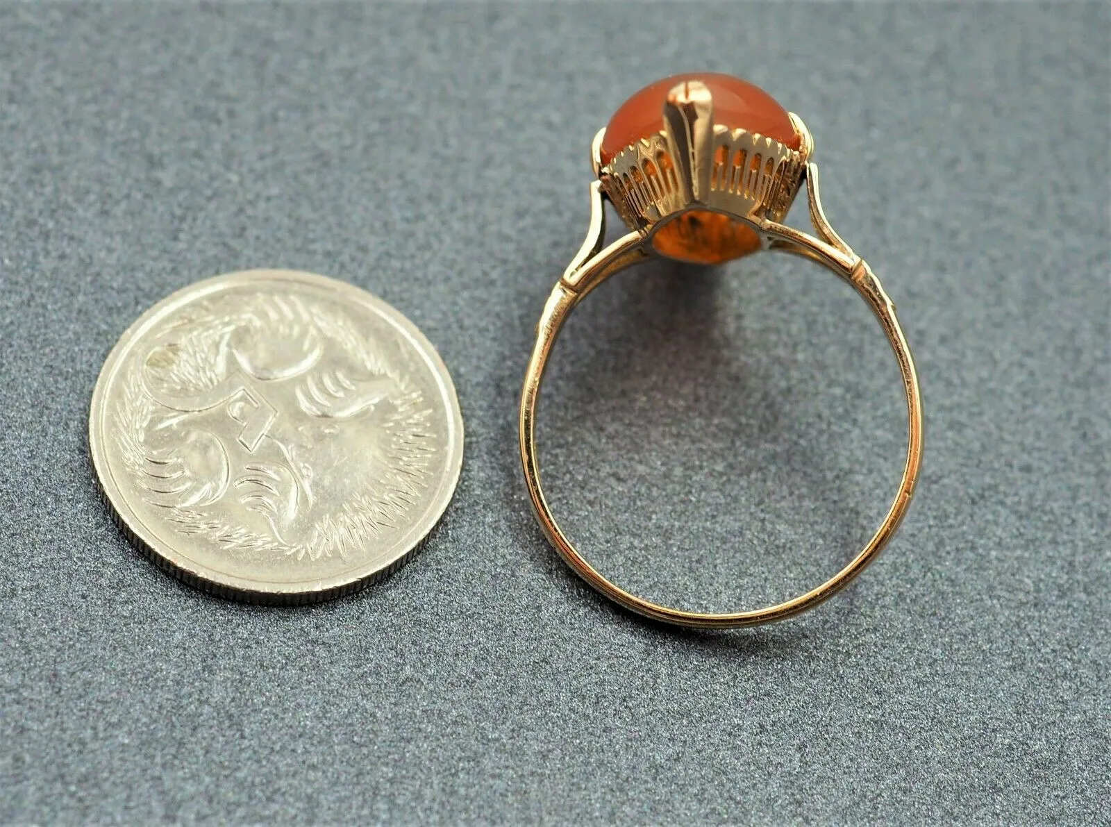 18ct Yellow Gold Carnelian Ring