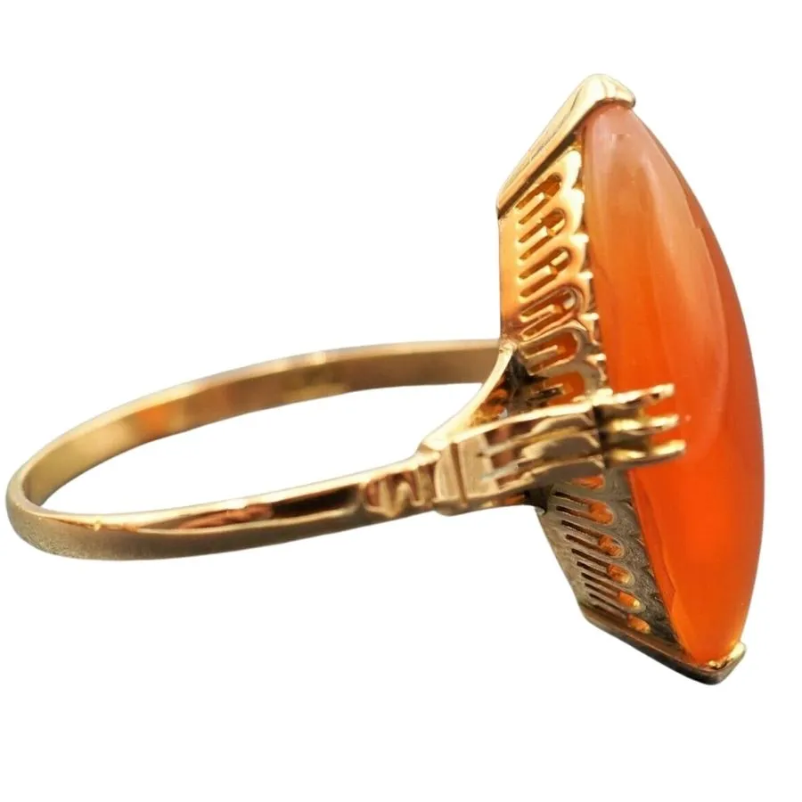 18ct Yellow Gold Carnelian Ring