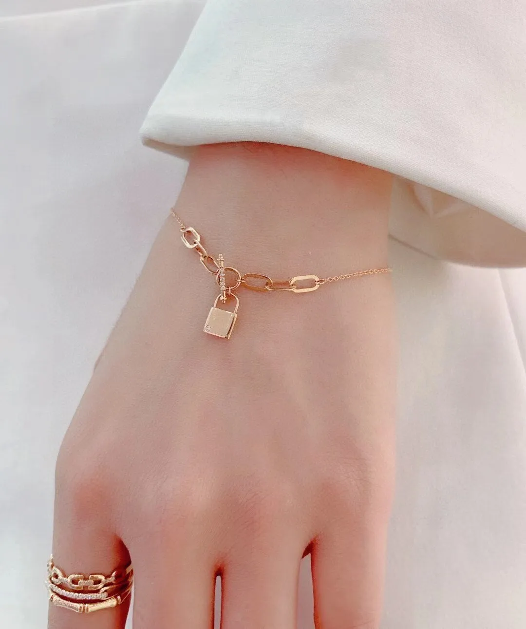 18K Gold Smile Custom Bracelet Fashion Double Solid Yellow Gold Jewelry Women Layer Wedding Diamond Medal Bracelet