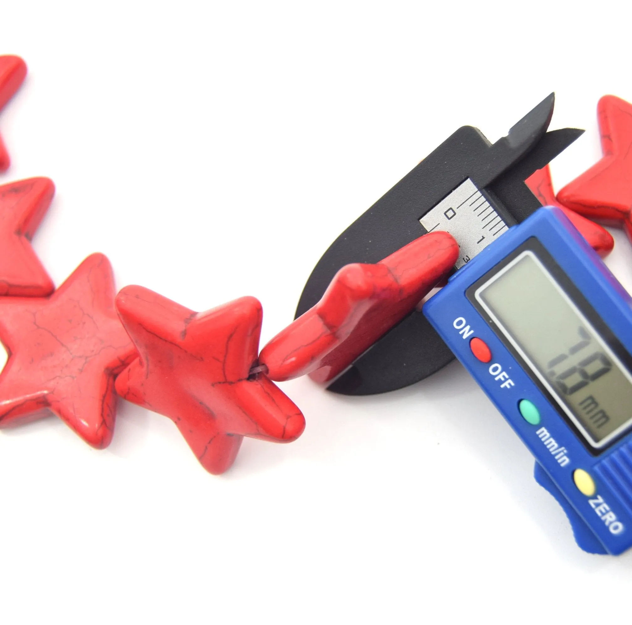 35mm Bright Red Veined Howlite Star Shaped Beads with 1mm Holes - (Approx. 15.5" Strand ~ 13 Beads)