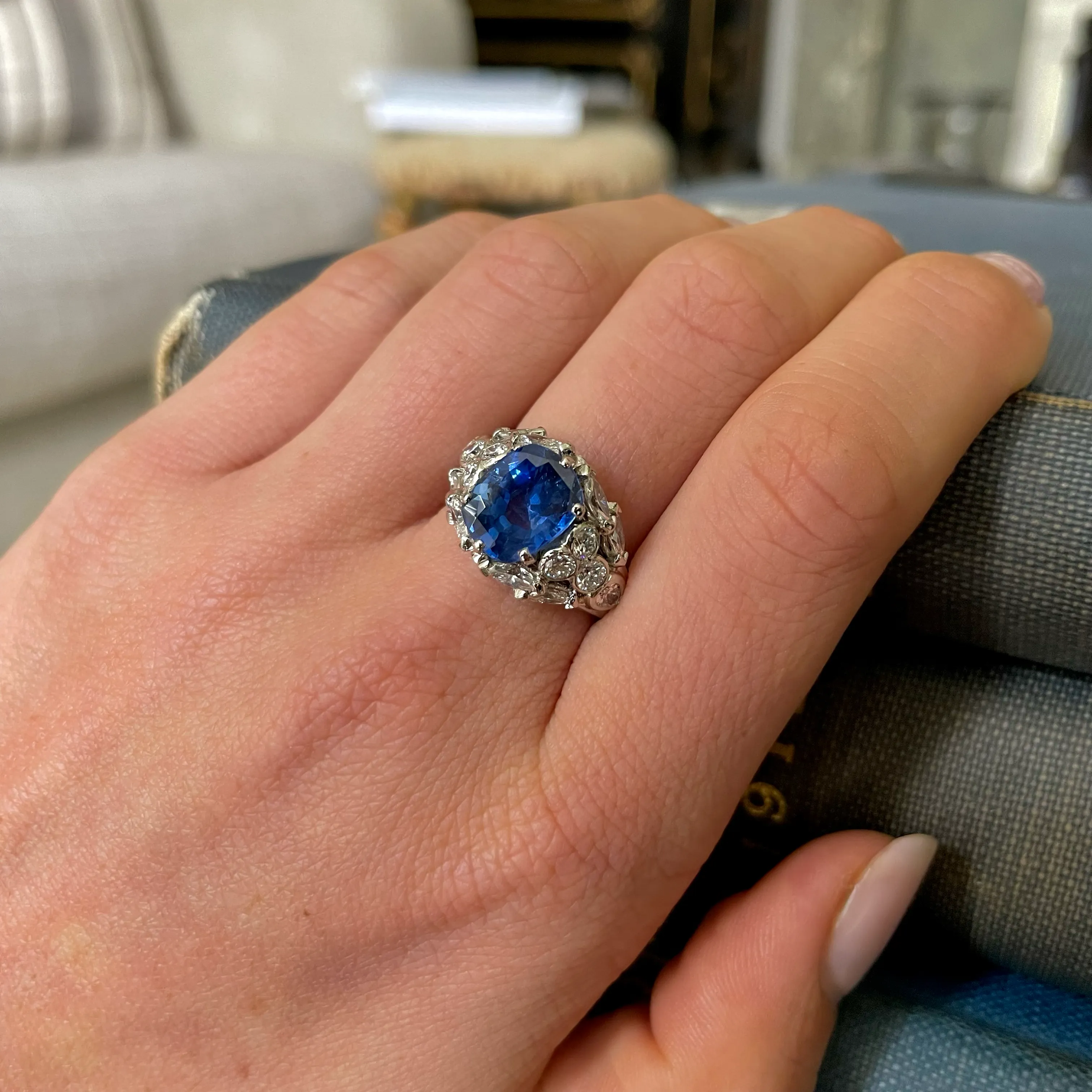 3ct ceylon blue sapphire and diamond ring, platinum