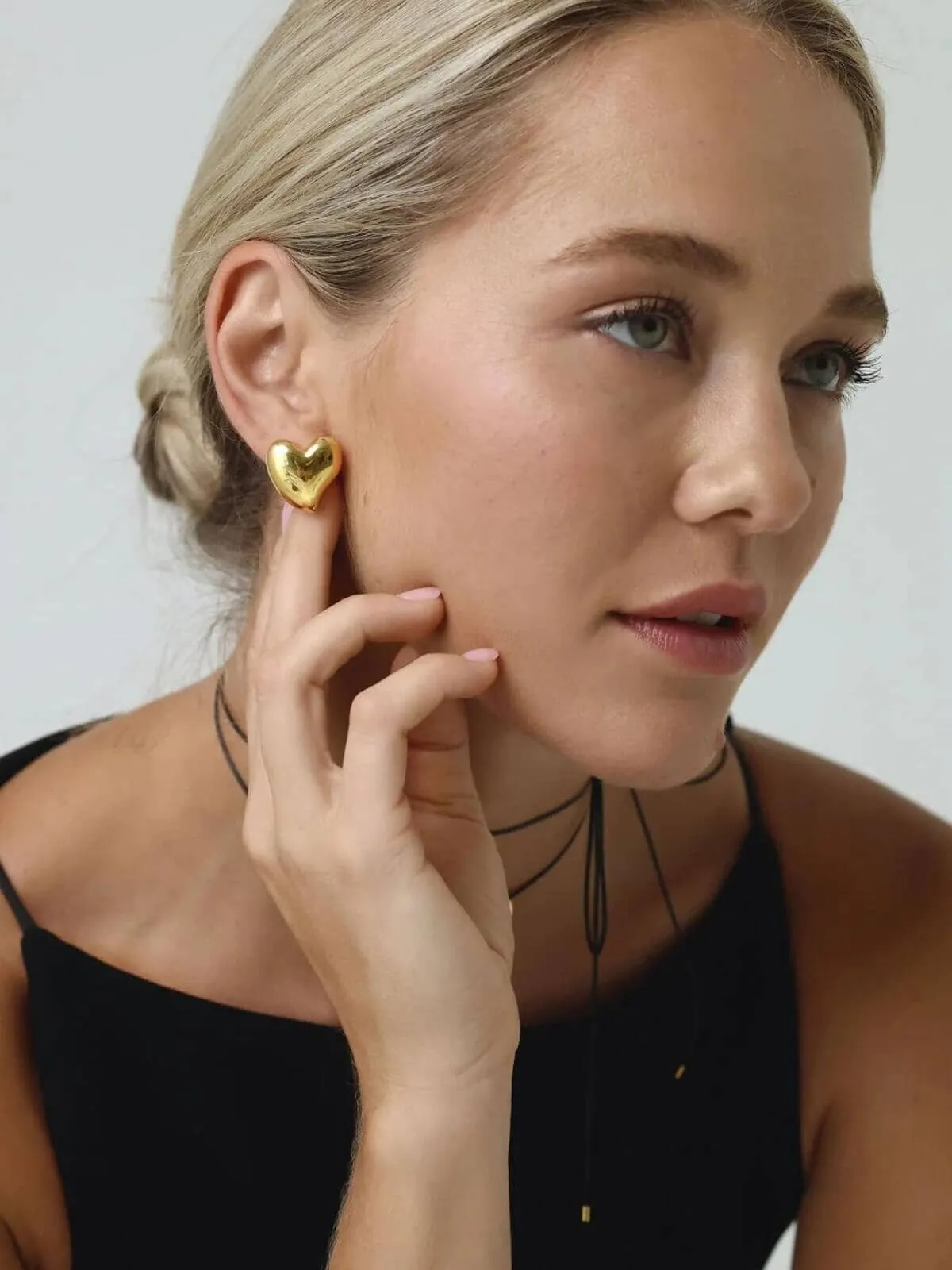 Allure Maxi Heart Studs - Gold
