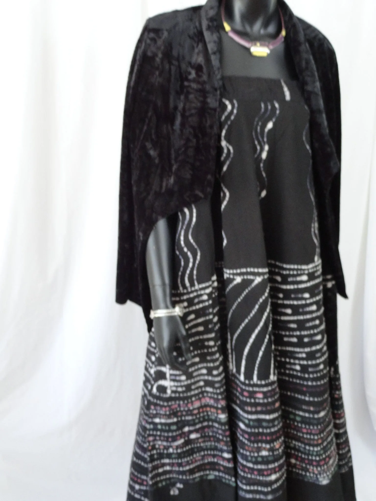 Black, hand painted skirt from India. Indian, cotton, long and wavy, dance, party skirt. From Artikrti