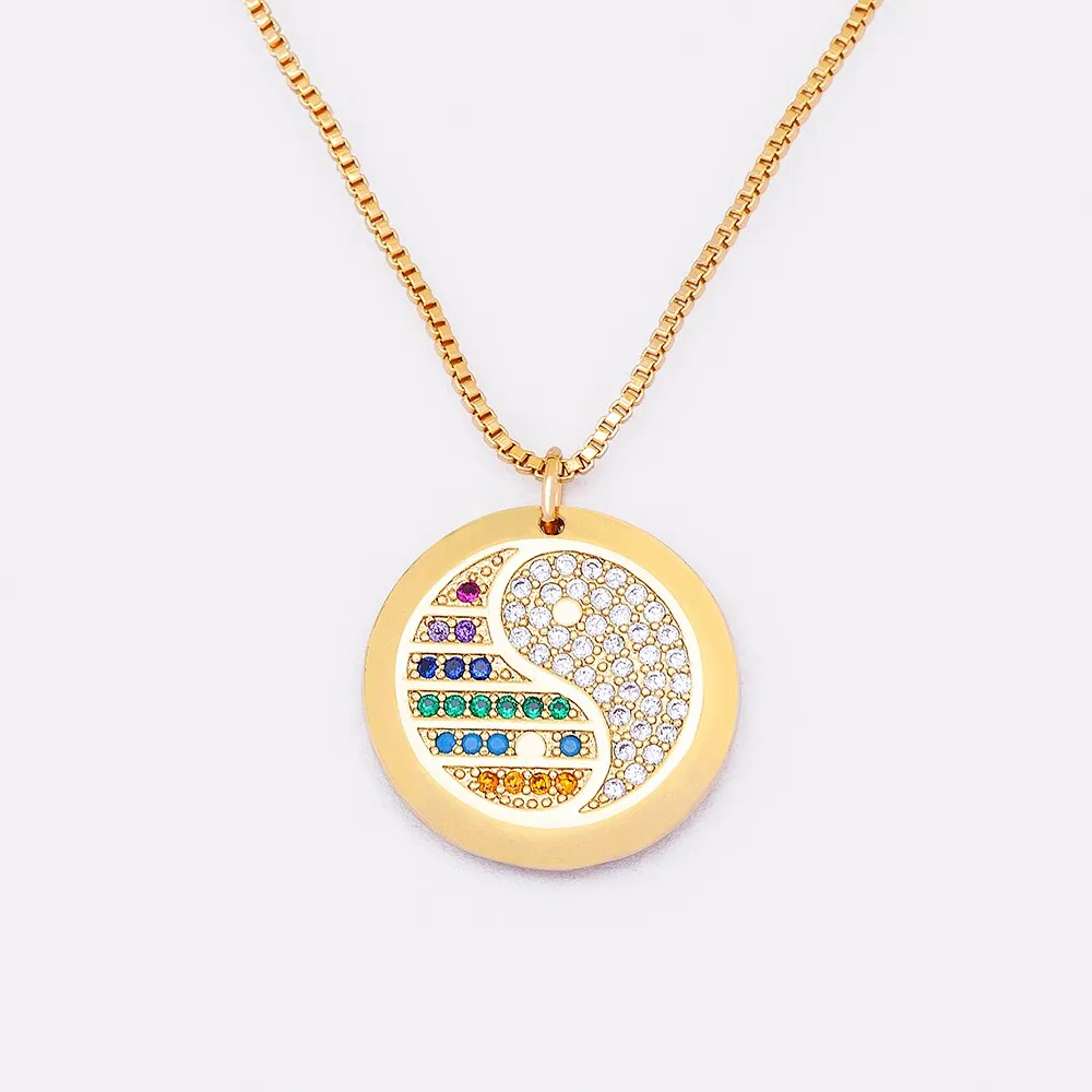 Classic Fashion Yin and Yang Gossip Taiji Gold Plated Zircon Pendant Necklaces