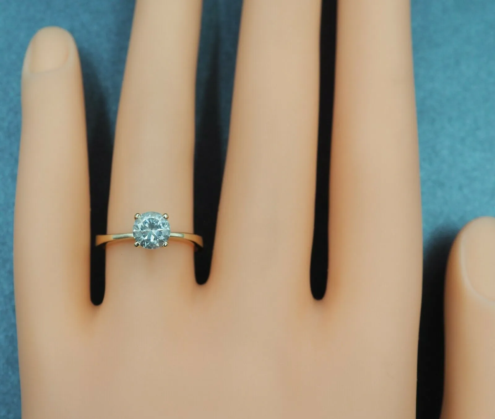 Clear Cubic Zirconia Solitaire 9ct Yellow Gold Ring