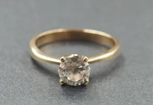 Clear Cubic Zirconia Solitaire 9ct Yellow Gold Ring