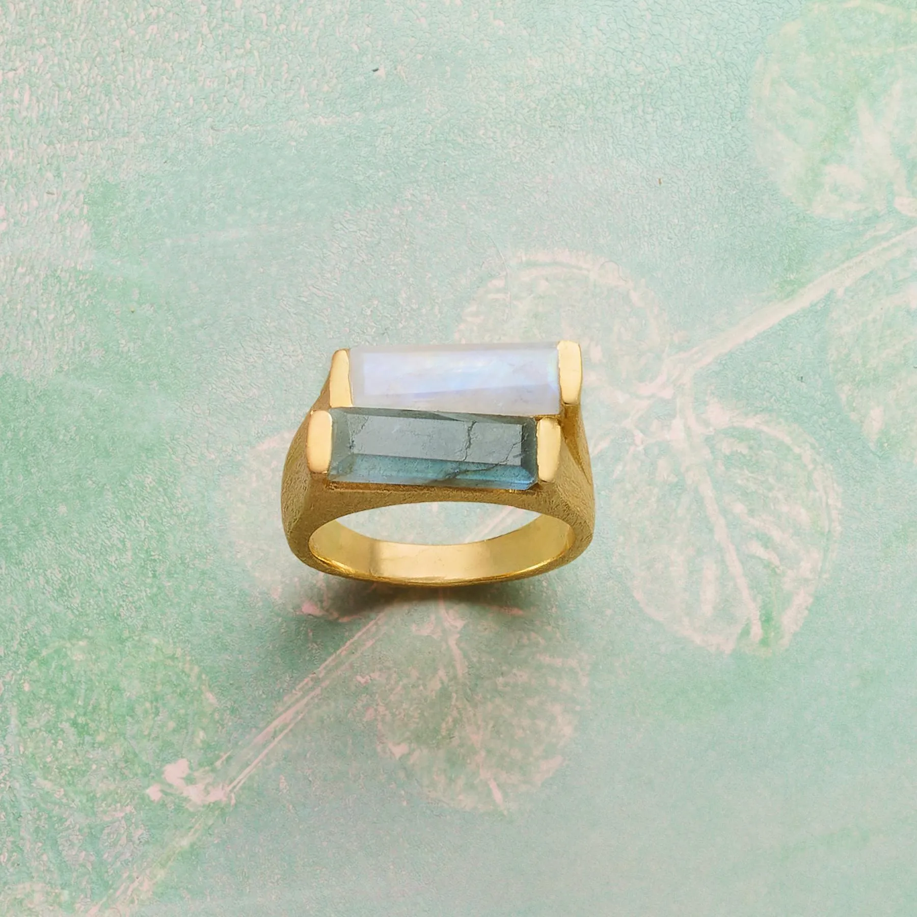 Confluence Ring