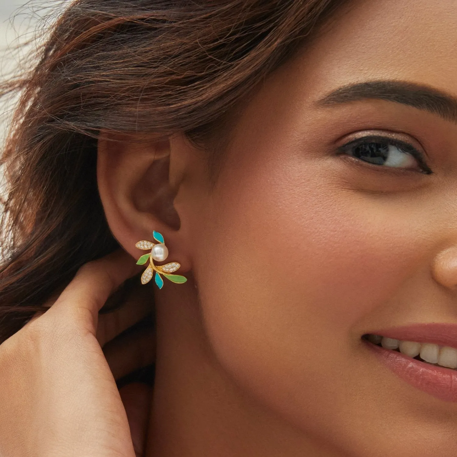 Eriha Pearl CZ Green Leaf Stud Earrings