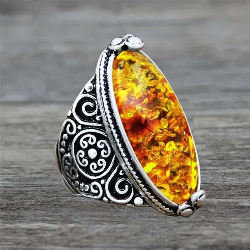 Eye Shape Synthetic Ambers Rings For Women