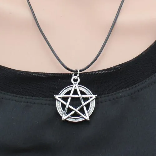 Fashion Vintage Silver Pendant Necklace