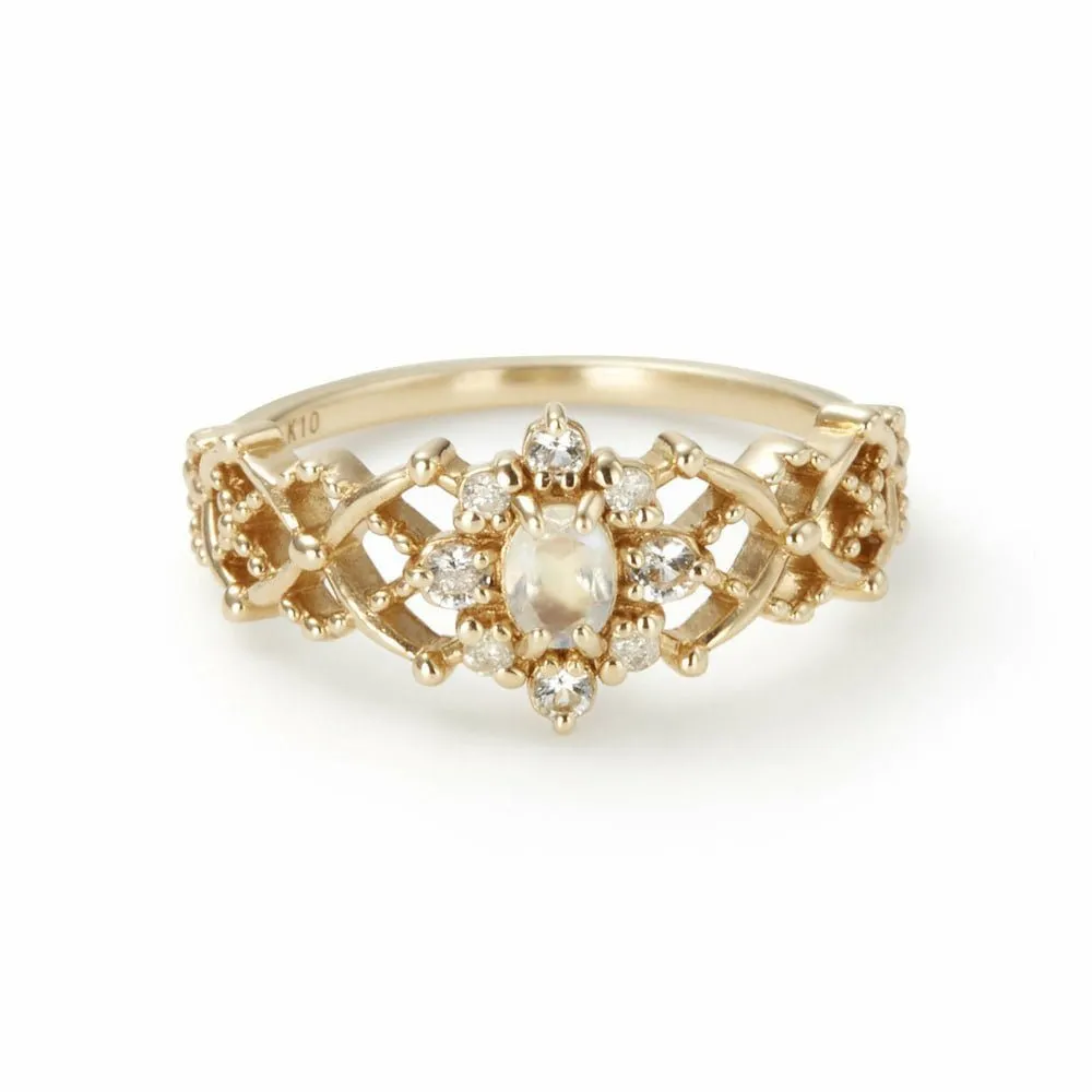 French Retro Moonstone Grid Lace Hollow Ring