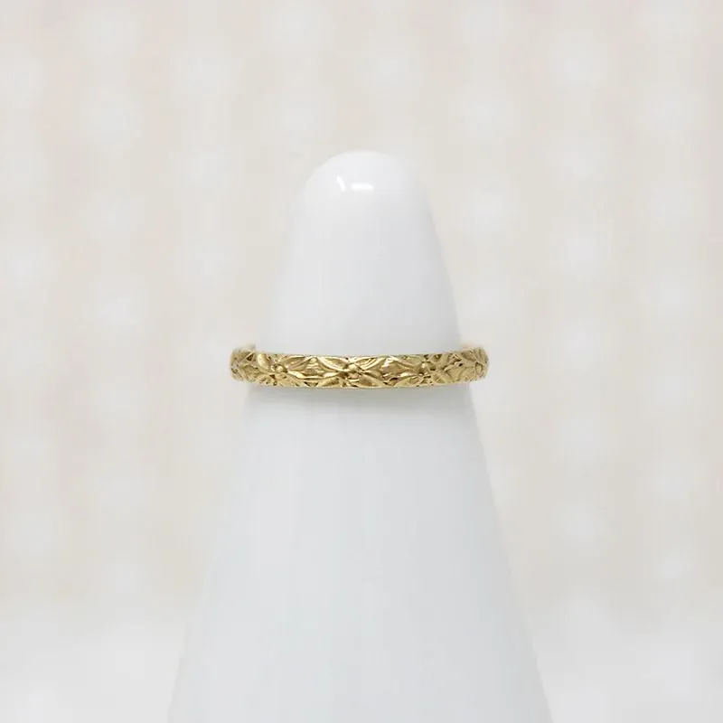 Garland of Flowers Itty Bitty 10k Gold Tiny Ring