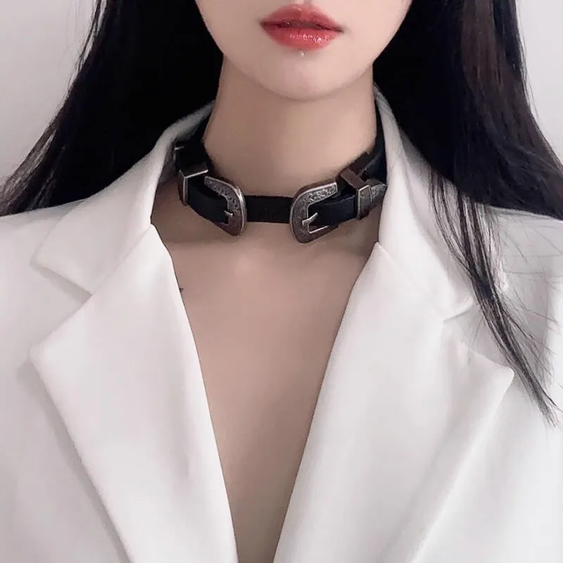 Gothic Floral Pattern Pu Leather Buckle Choker