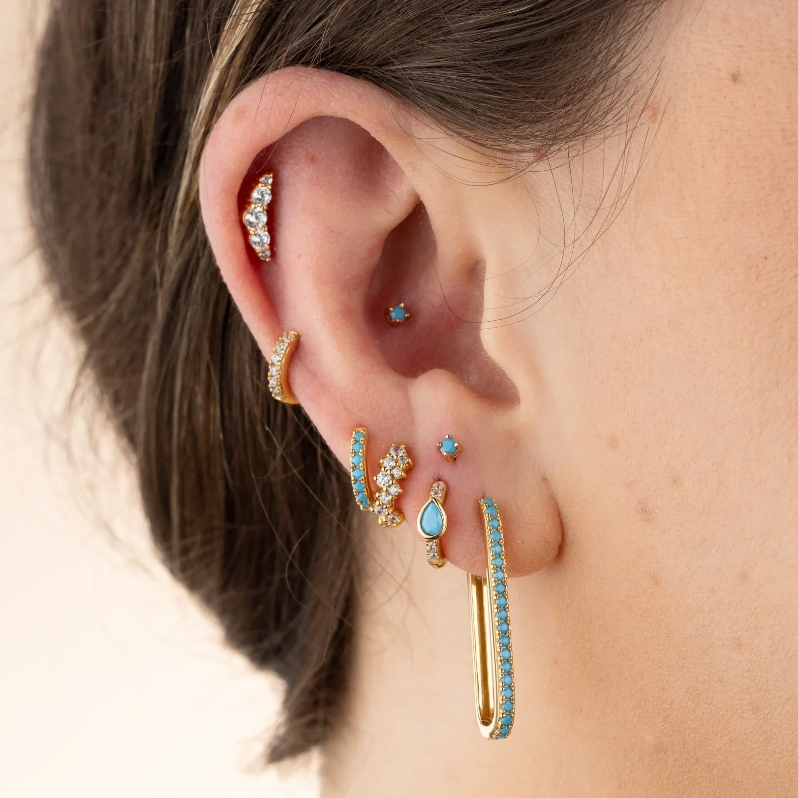Helix Curve Sparkling Single Flat Back Earring