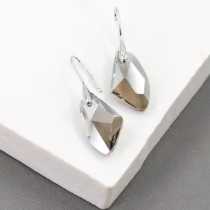 Irregular shape crystal earring with contemporary hook