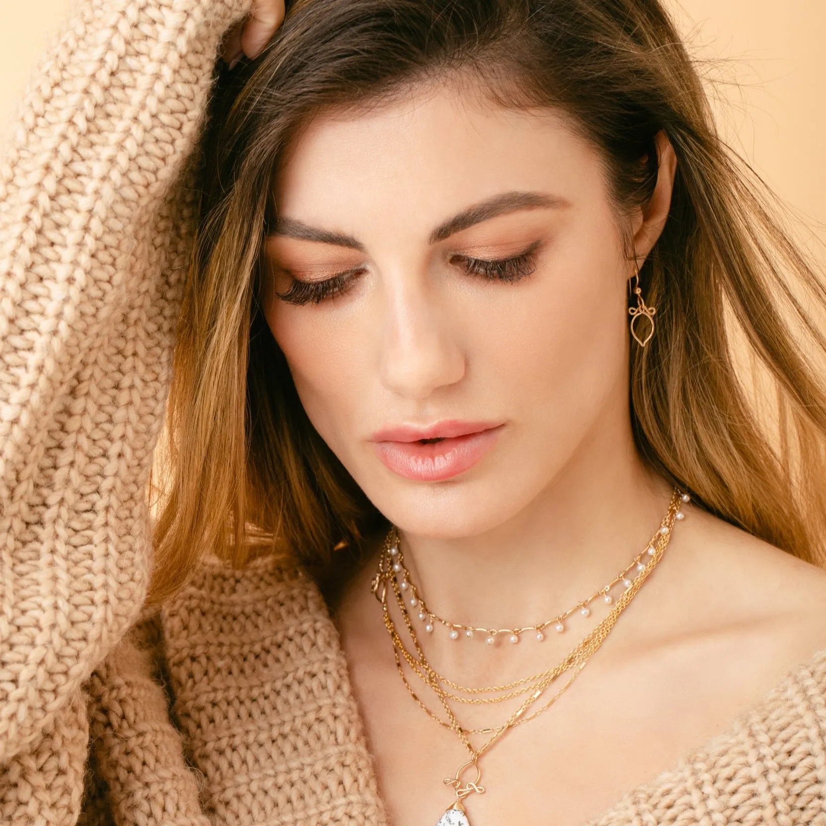 Leticia - White Freshwater Pearl, 14k Gold Filled Necklace