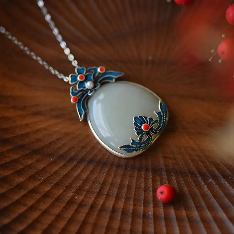 Natural Hetian Jade Water Drop Ethnic Wind Necklace