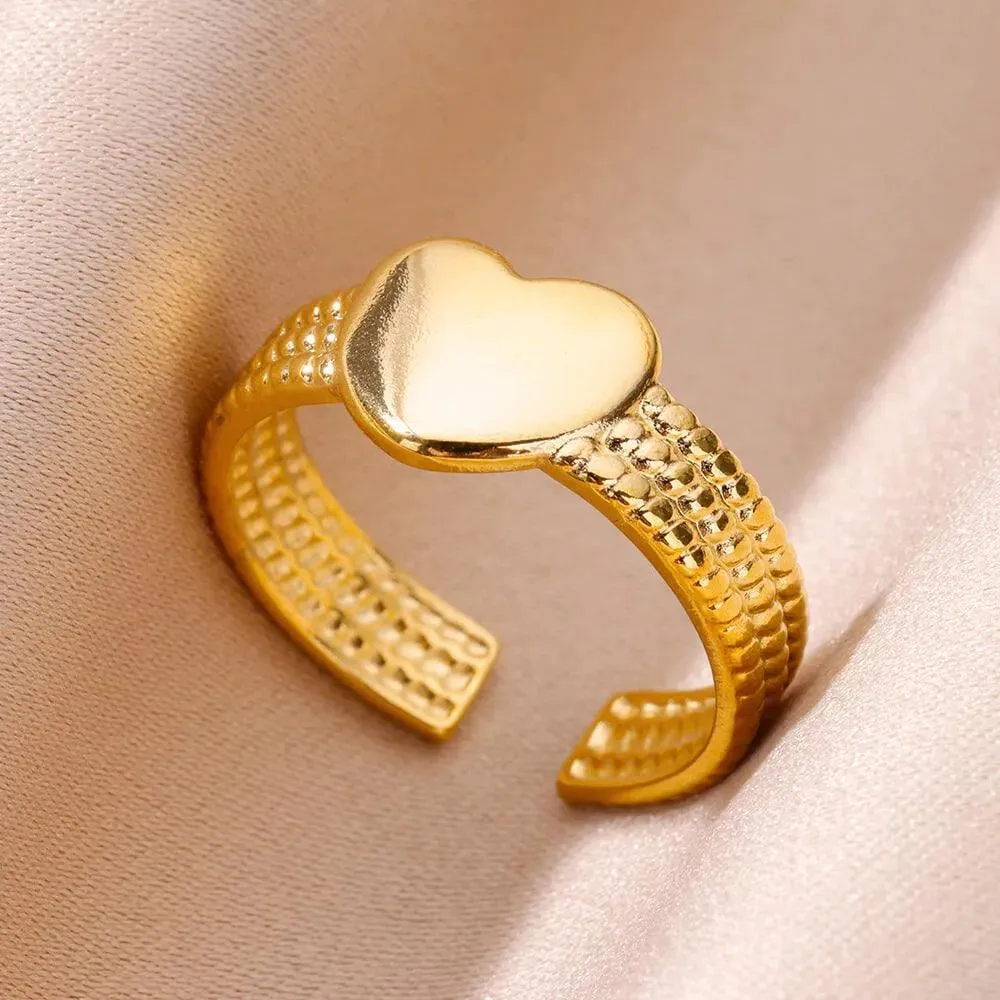 New In Twisted Snake Rings For Women and Girls - 14K Gold Colour Stainless Steel Aesthetic Luxury Vintage Rings