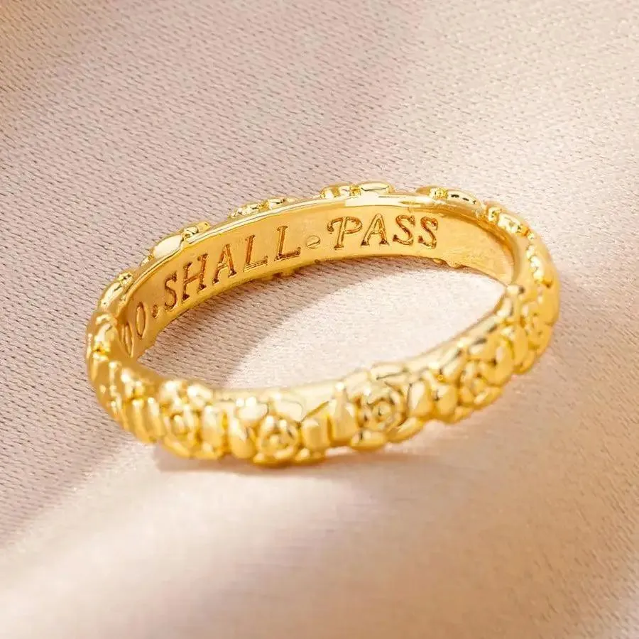 New In Twisted Snake Rings For Women and Girls - 14K Gold Colour Stainless Steel Aesthetic Luxury Vintage Rings