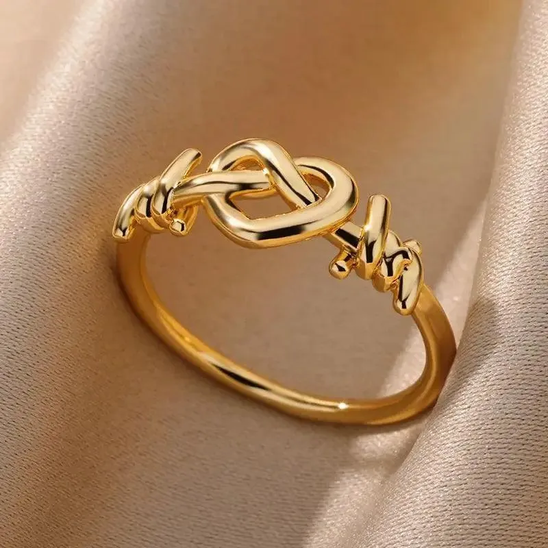 New In Twisted Snake Rings For Women and Girls - 14K Gold Colour Stainless Steel Aesthetic Luxury Vintage Rings