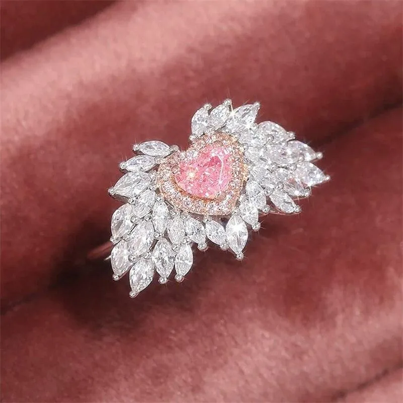 NEW VINTAGE RINGS Love Ring Inlaid with Heart-shaped Pink Diamond Zircon