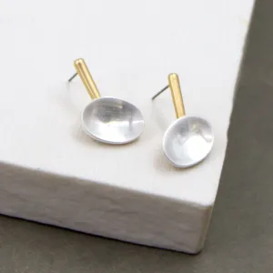 Oval concave earrings with contemporary bar post