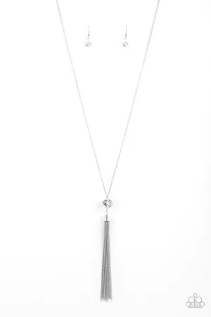Paparazzi Necklace ~ Socialite of the Season - Silver