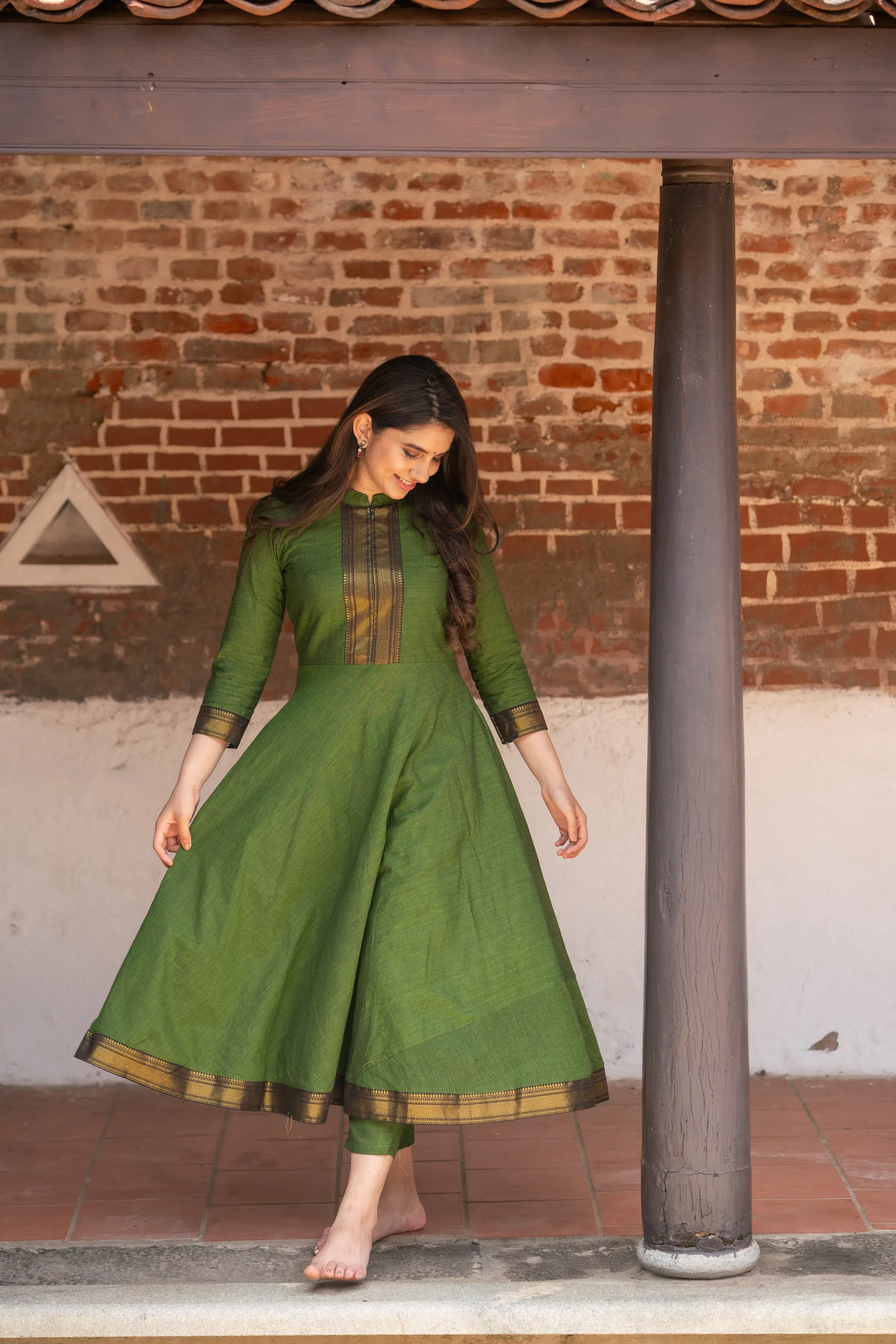 Raksha Olive Green Mangalgiri Co-Ord Set (Set of 2)
