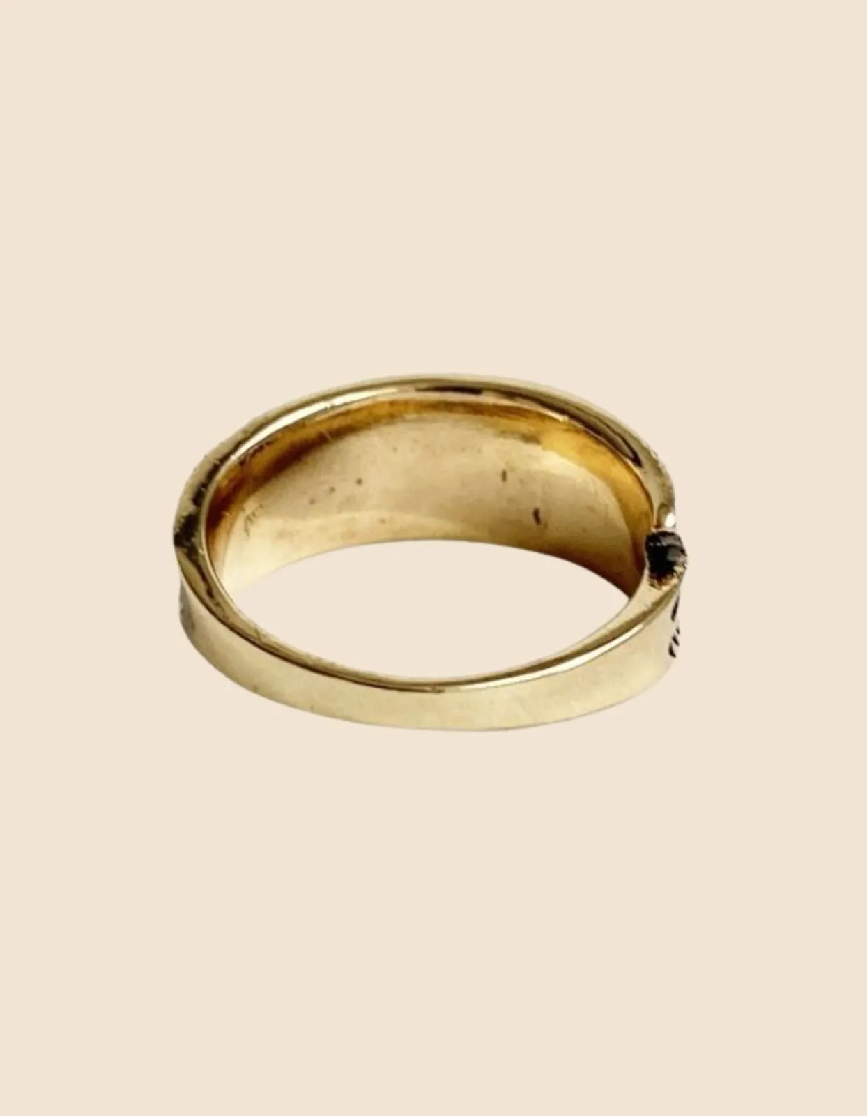 Ring Leaf  Antique Gold Finish