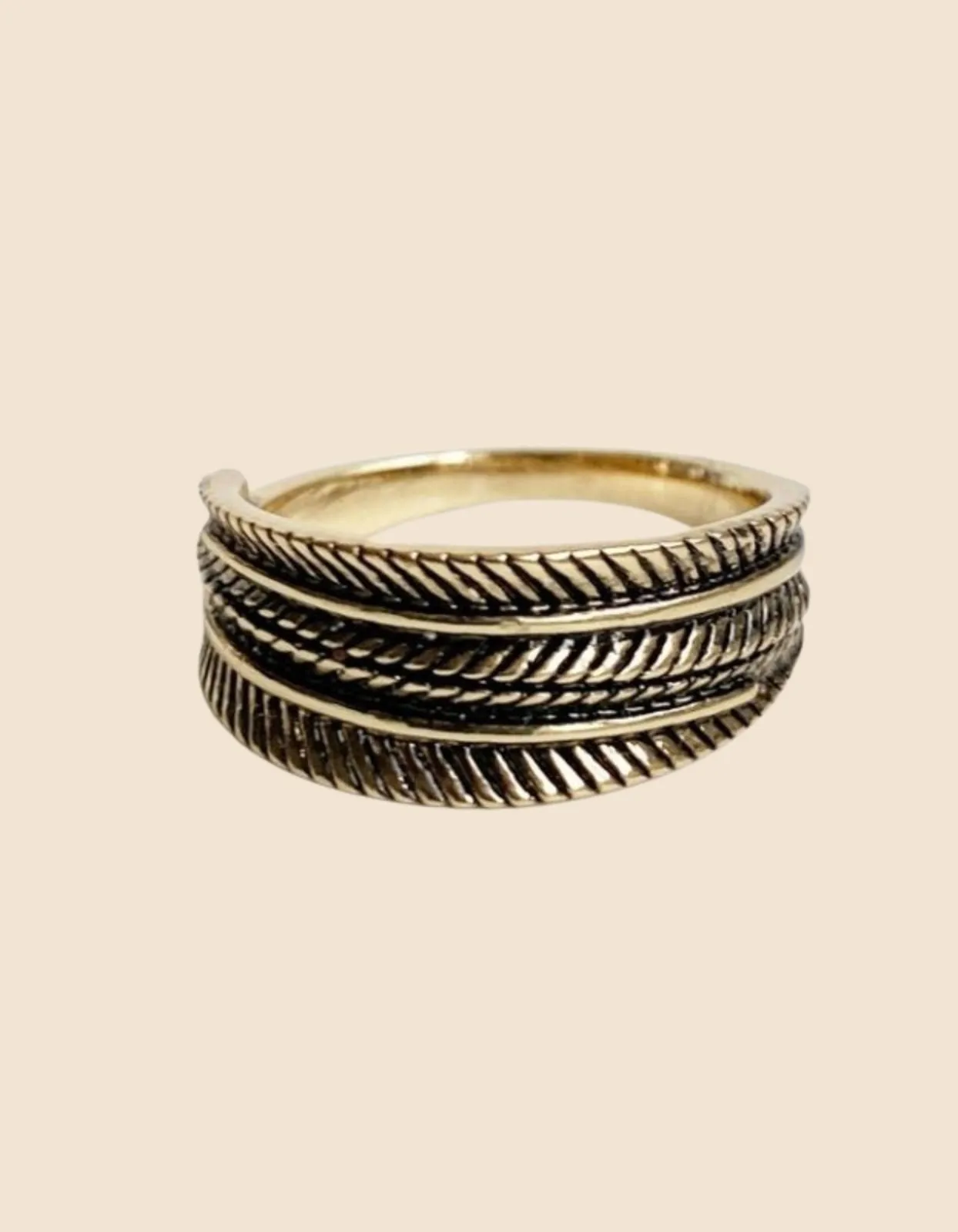 Ring Leaf  Antique Gold Finish
