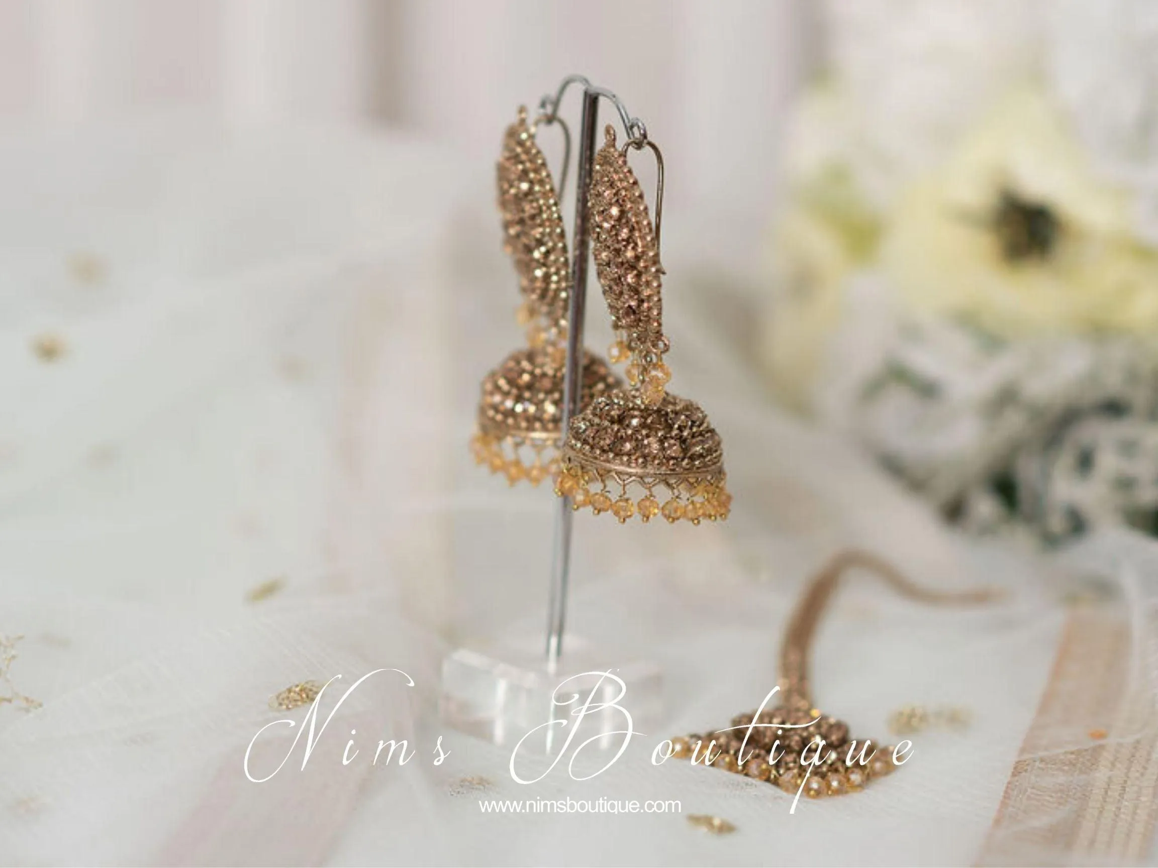 Royal Antique Gold & Gold Stone Tikka Set
