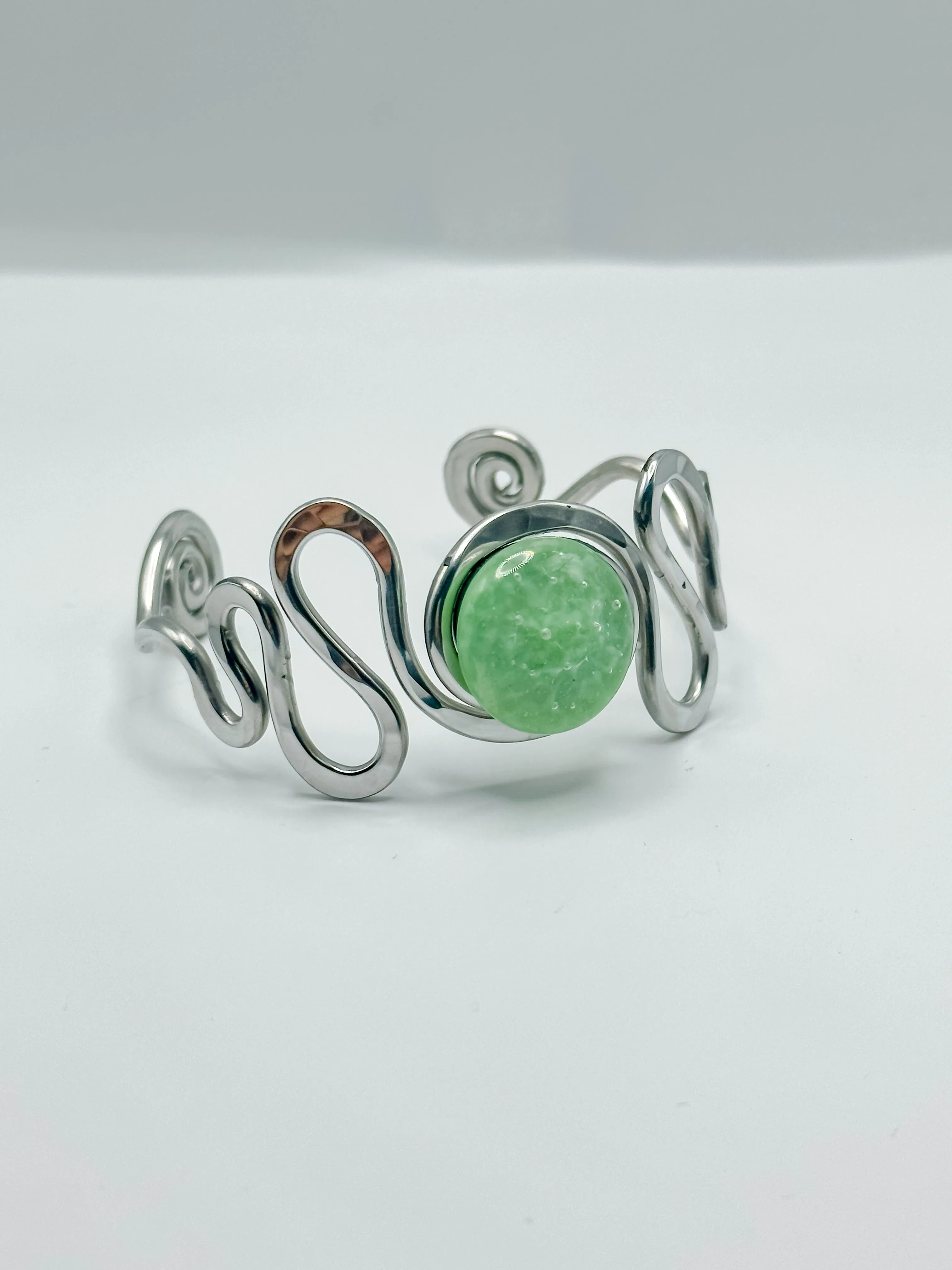 Squiggle Stone Cuff