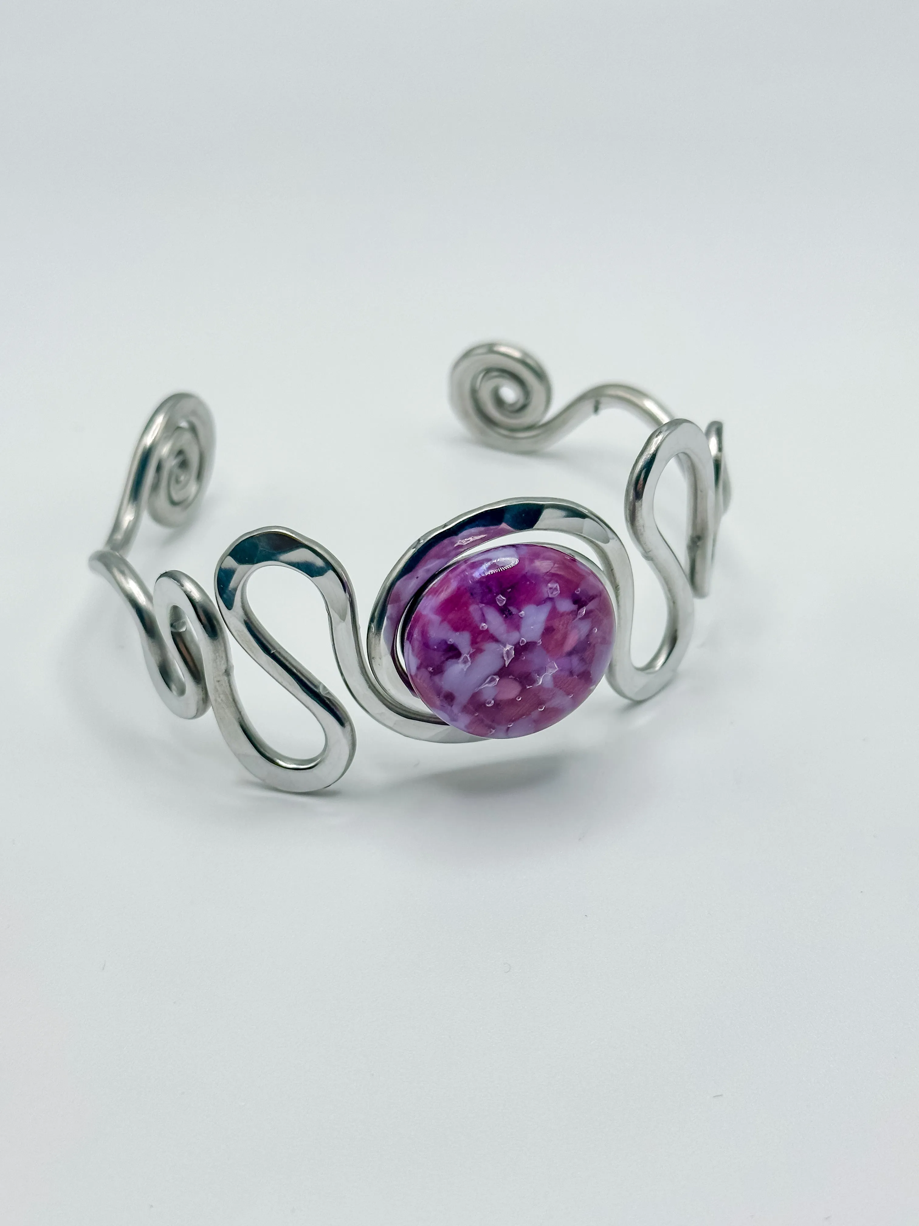Squiggle Stone Cuff