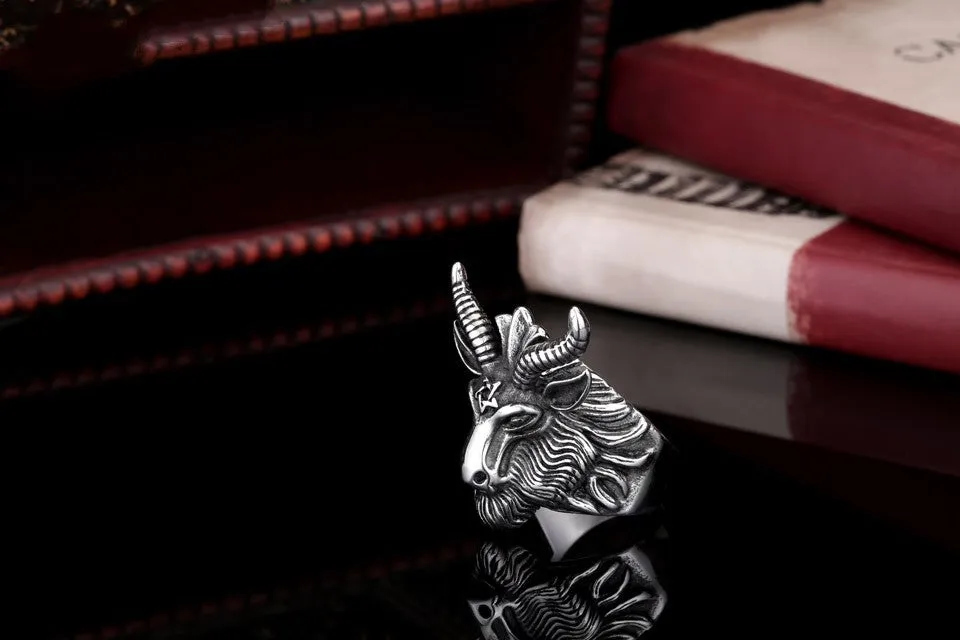 Steel soldier Stainless Steel goat Ring New men vintage Jewelry