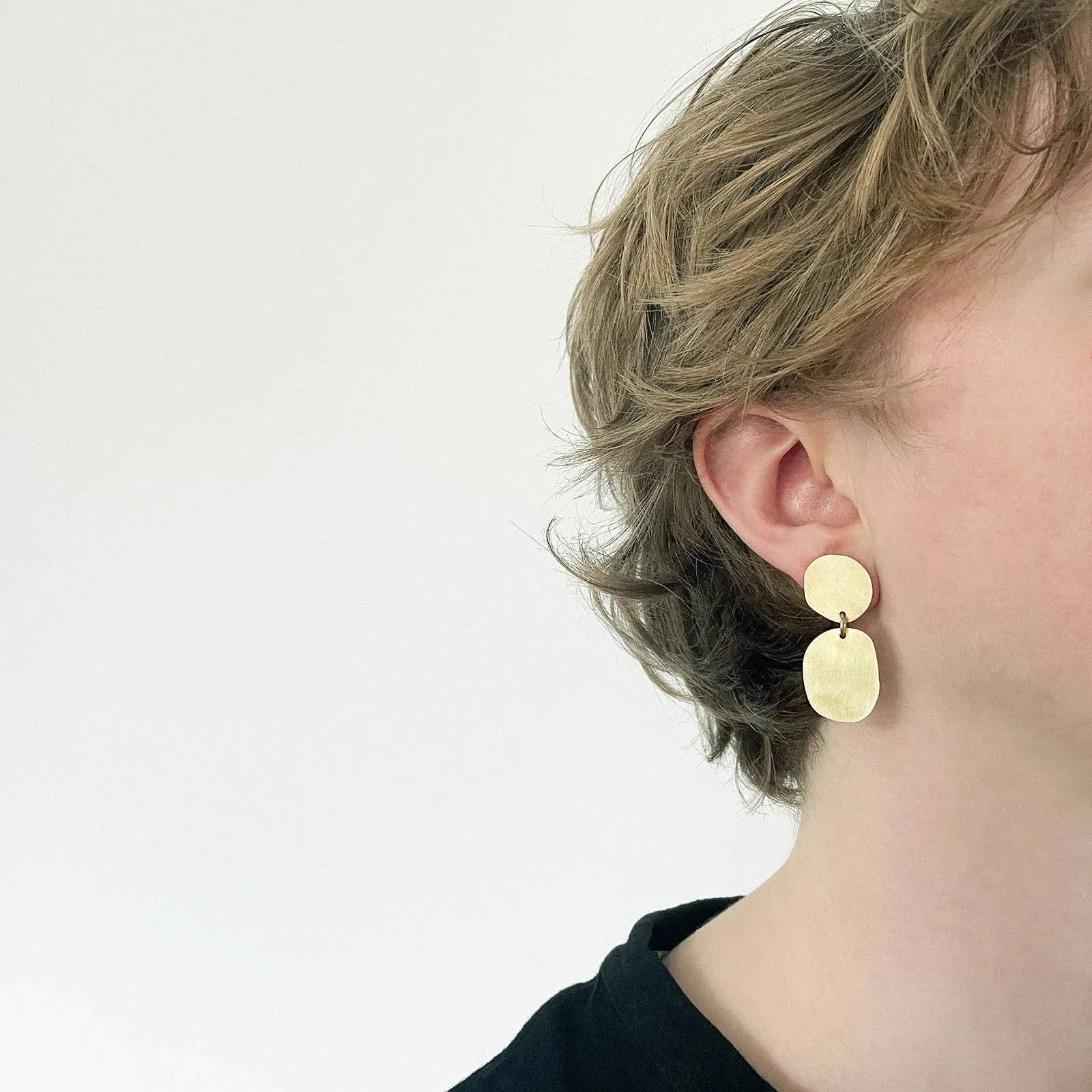 Tom Pigeon :  Cobble Earrings