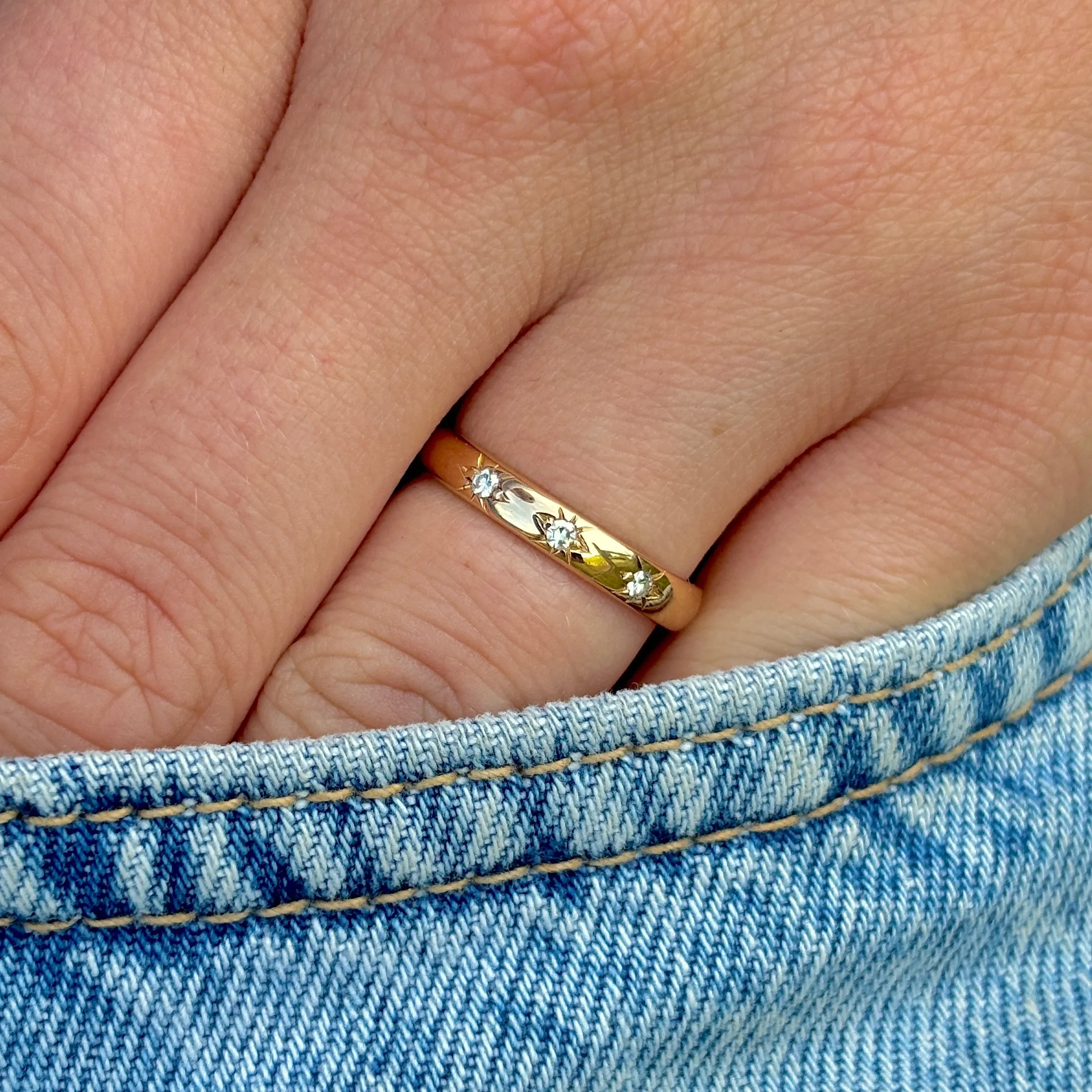 Vintage, 1960s three-stone diamond band