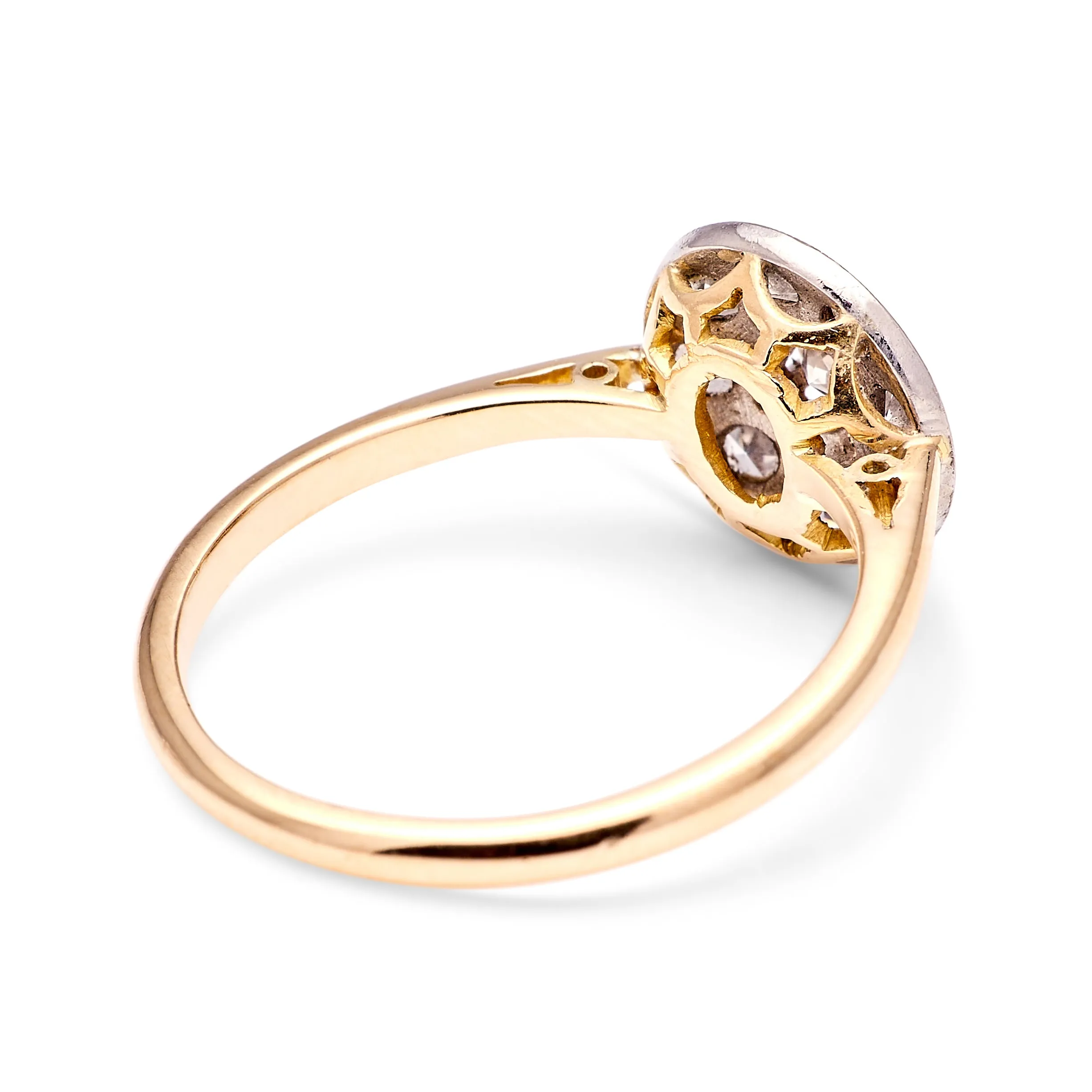 Vintage, Art Deco diamond target cluster ring