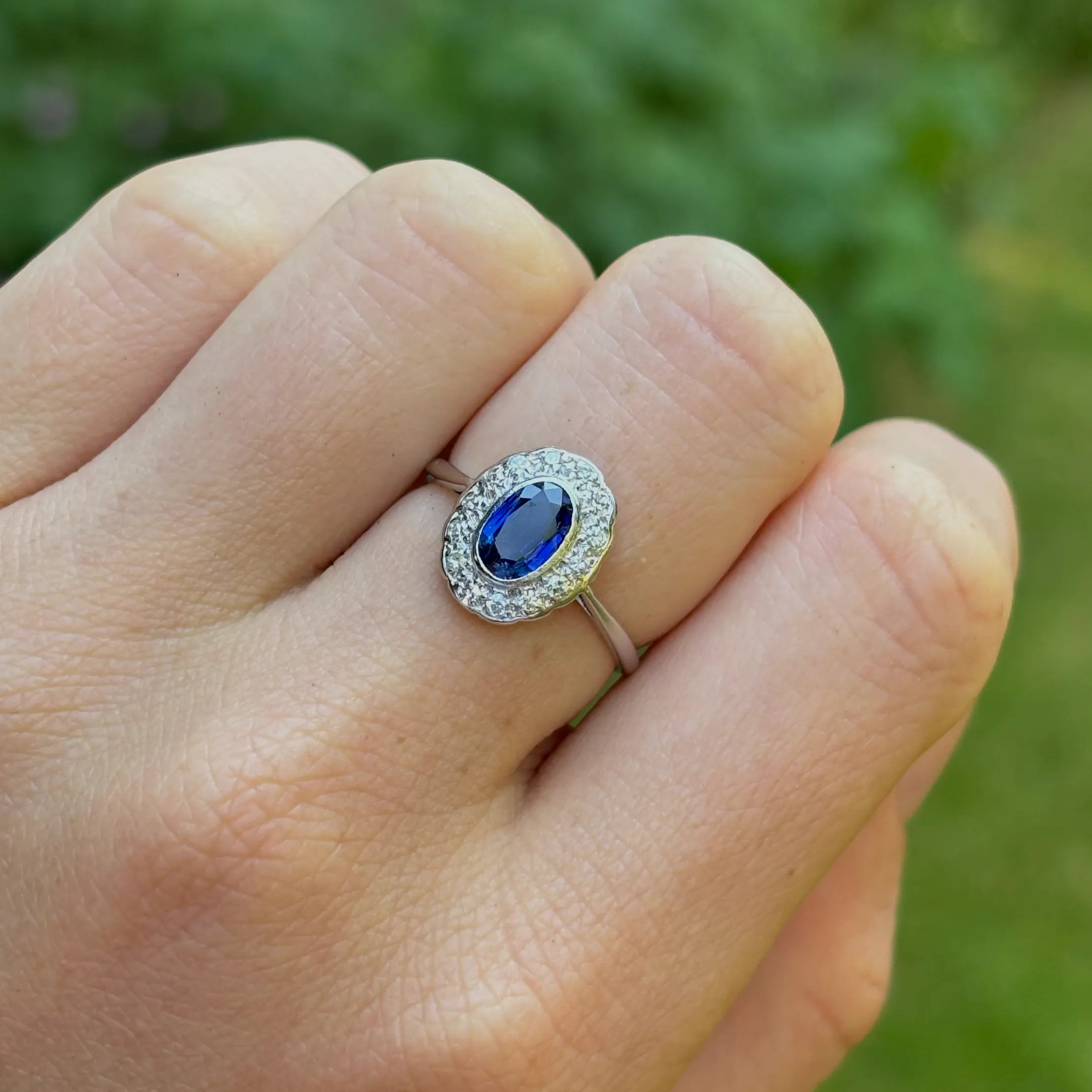 Vintage, Art Deco sapphire & diamond cluster ring, circa 1925