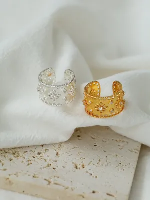 Vintage Hollow Flower Ring