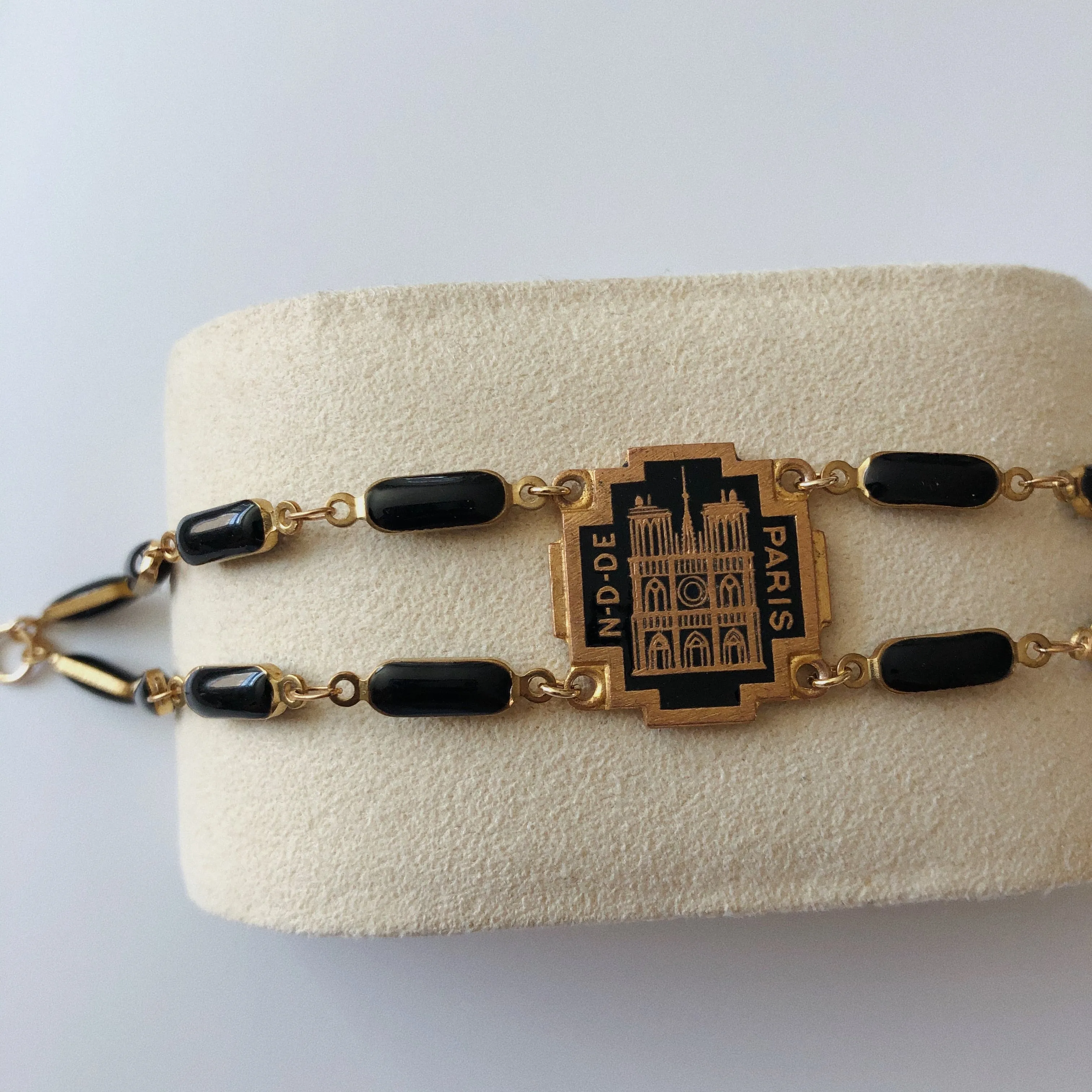 VINTAGE NOTRE DAME PENDENT BRACELET
