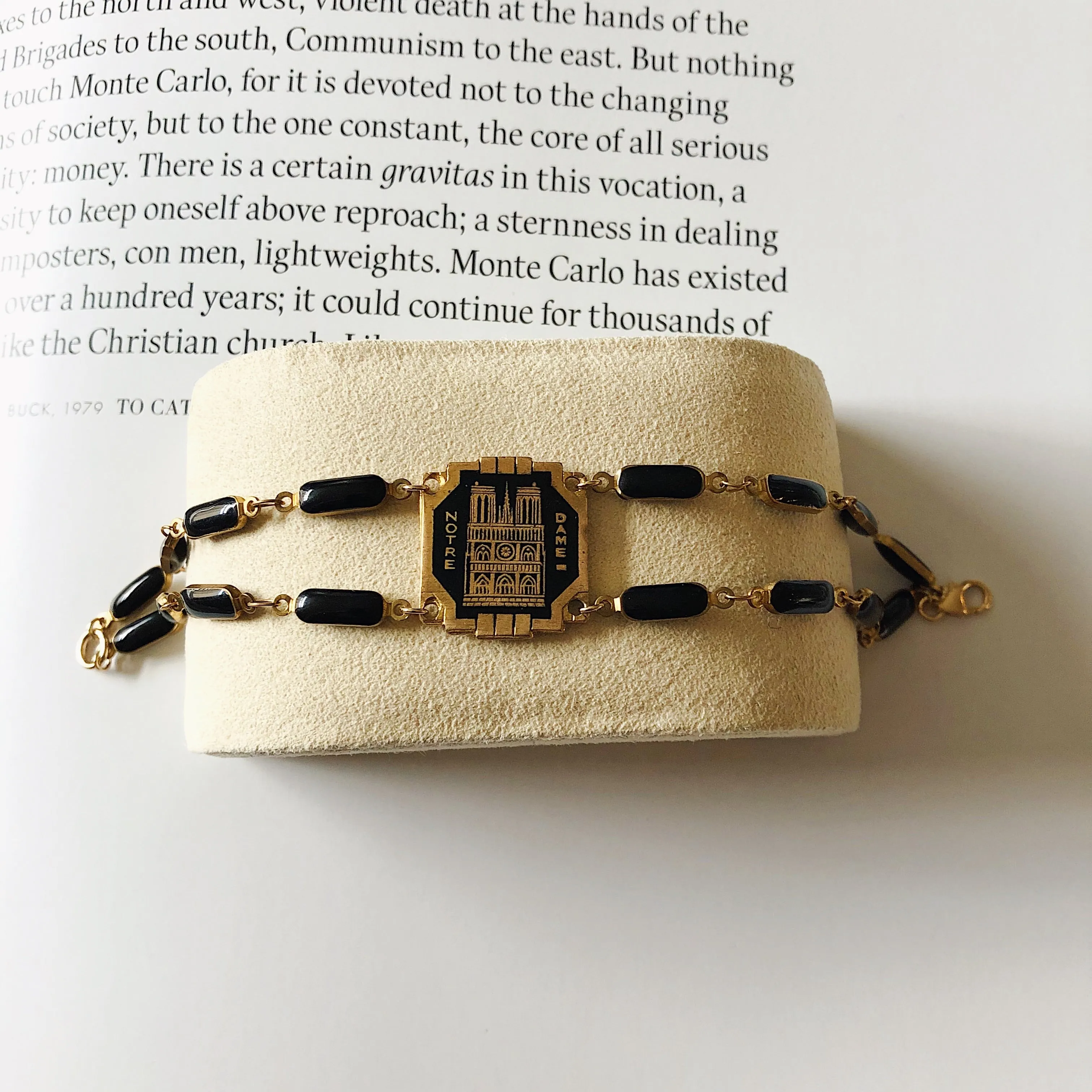VINTAGE NOTRE DAME PENDENT BRACELET