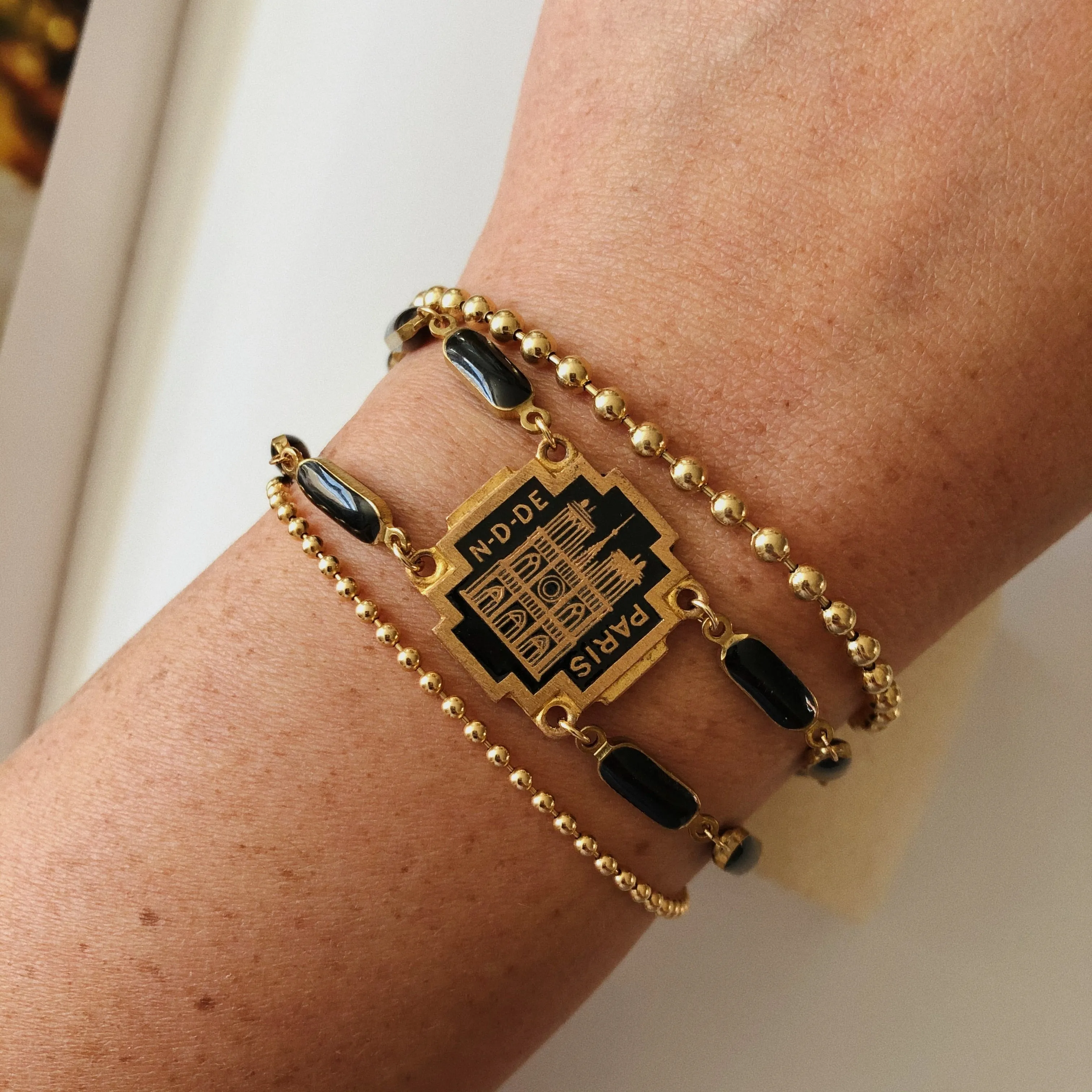 VINTAGE NOTRE DAME PENDENT BRACELET