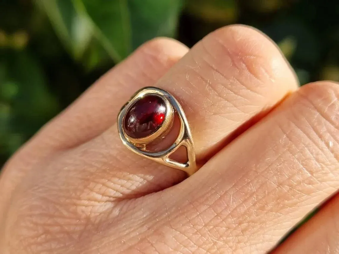 Vintage Oval Cut Cabochon Garnet Bezel Set Solitaire Rings  - 14k Gold Vermeil Rings