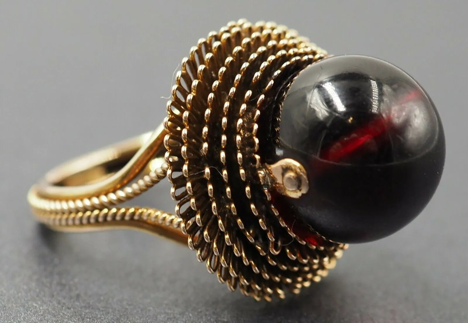 Vintage Red Paste 14ct Yellow Gold Ring