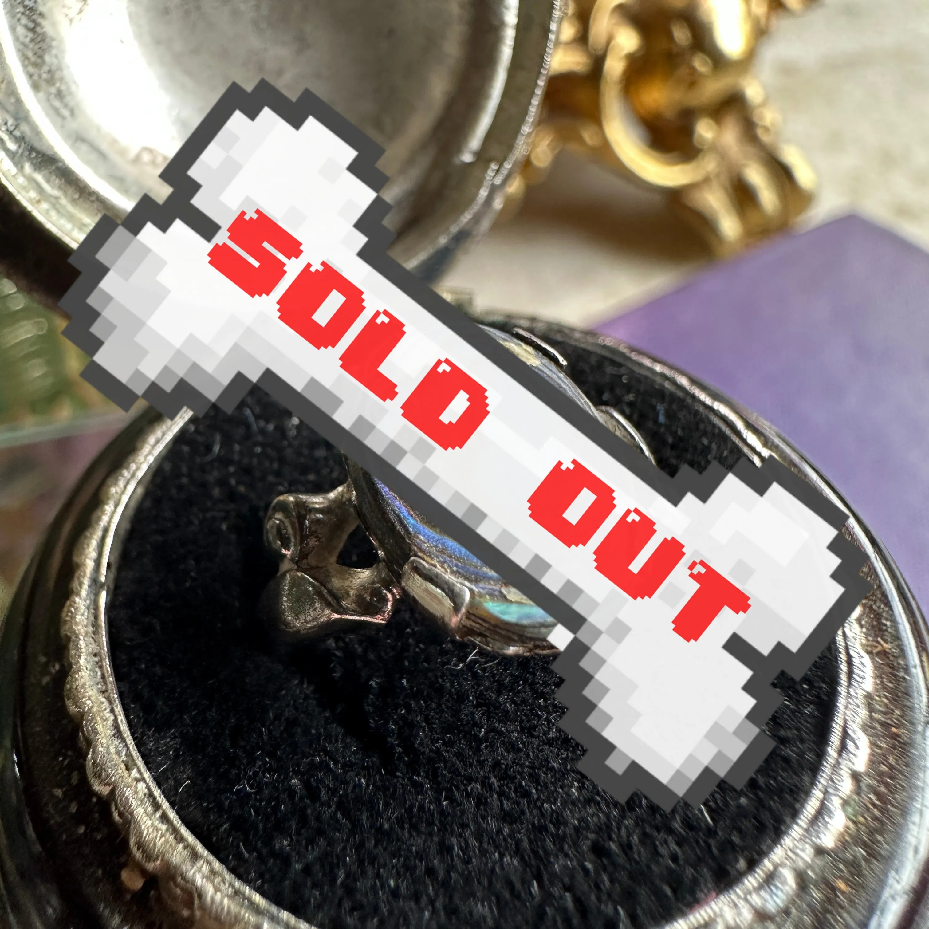 Vintage sterling Silver ring with Abalone
