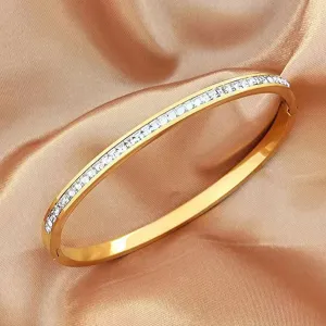 Wholesale Genuine Gold Electroplated High-end Feel Without Fading, Exquisite and Generous Stainless Steel Bracelet
