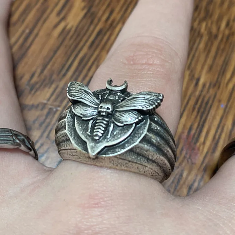 Wholesale Gothic Vintage Moths Flame Alloy Rings